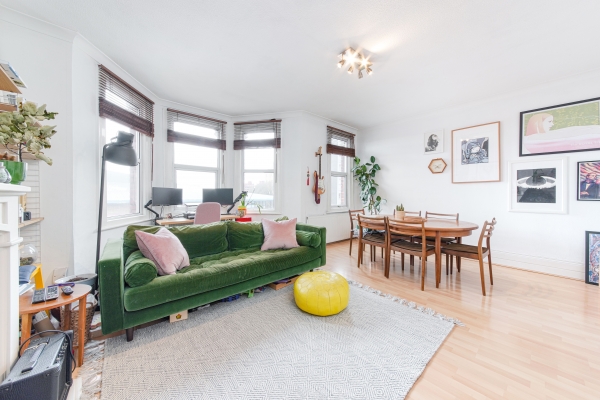 Floor Plan Image for 2 Bedroom Apartment for Sale in Lordship Lane, London